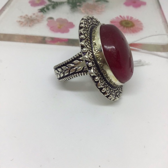 Large Ruby Ring - Picture 4 of 16